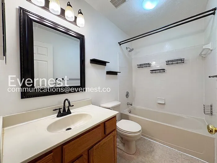 6504 Tapwood Ct — Photo 22