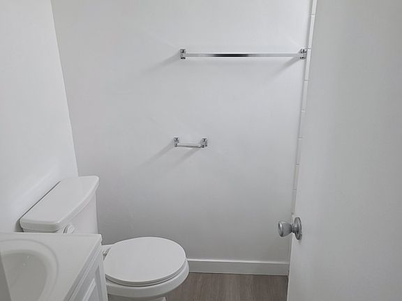 2nd image of 3829 Inglewood Blvd #7