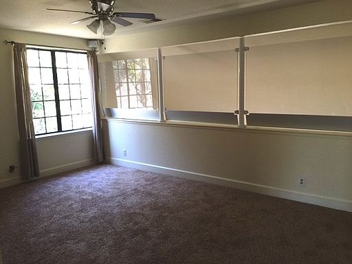 4th image of 833 Black Walnut Way