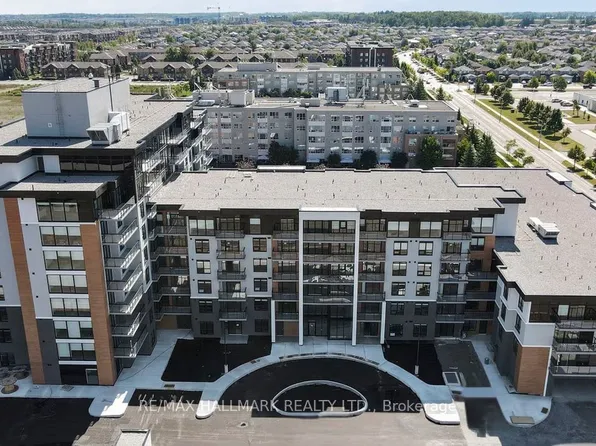 70 Dean Ave, Barrie, ON