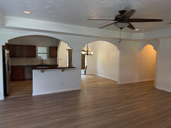 4th image of 21840 Ann Showers Dr