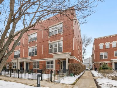 4628 N Greenview Ave, Chicago, IL, 60640