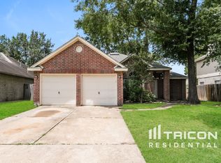 18707 Singing Woods Dr, Humble, TX 77346