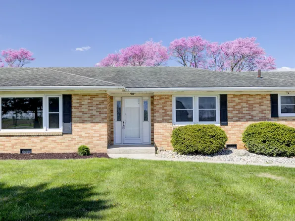 7106 Hartzell Rd, Fort Wayne, IN 46816