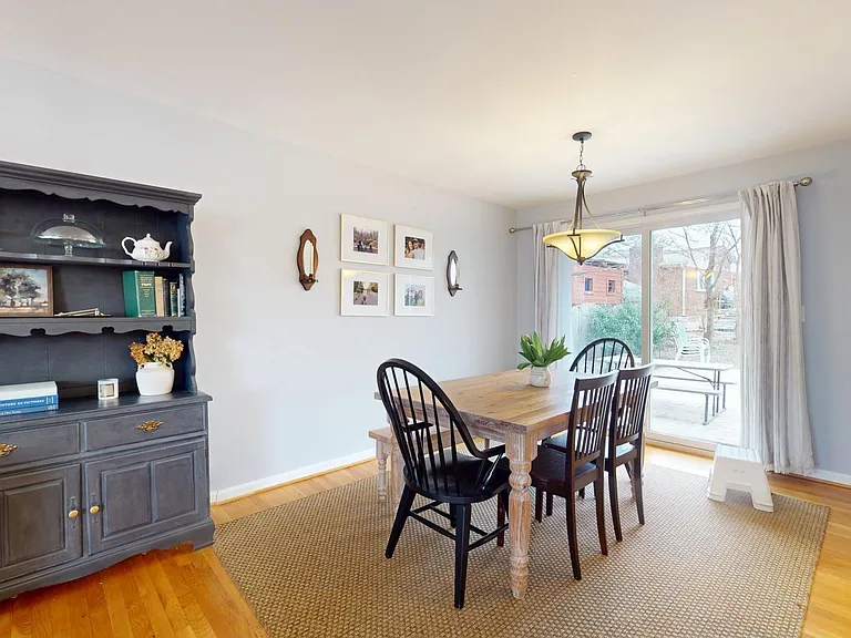 3502 Stark St — Photo 3