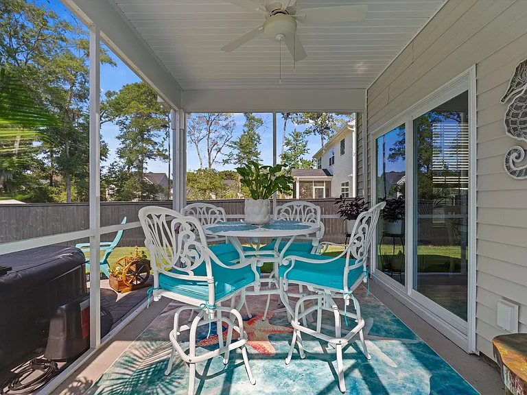 106 Baneberry Ln — Photo 37