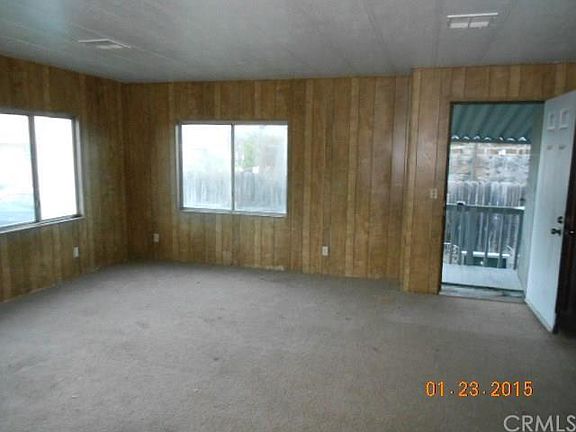 3rd image of 14315 Robinson Ave