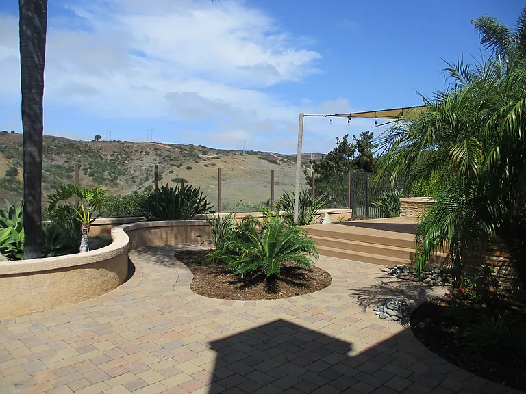 3217 Silver Ridge Ct — Photo 8
