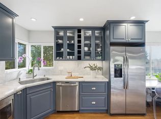 120 Garnet Ave, San Carlos, CA 94070