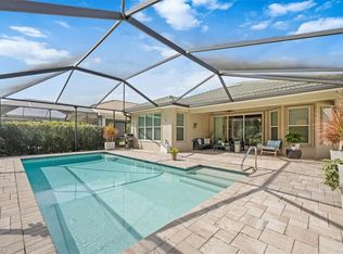 7831 Martino Cir, Naples, FL 34112