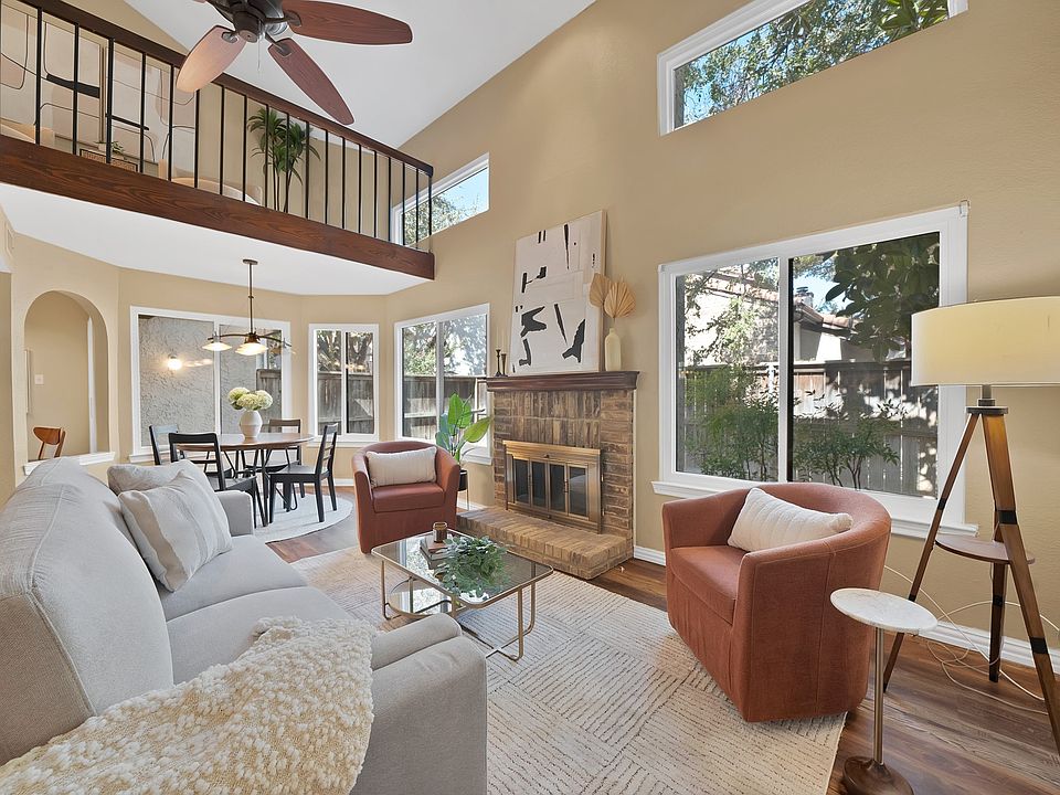 1st image of 18040 Midway Rd APT 207