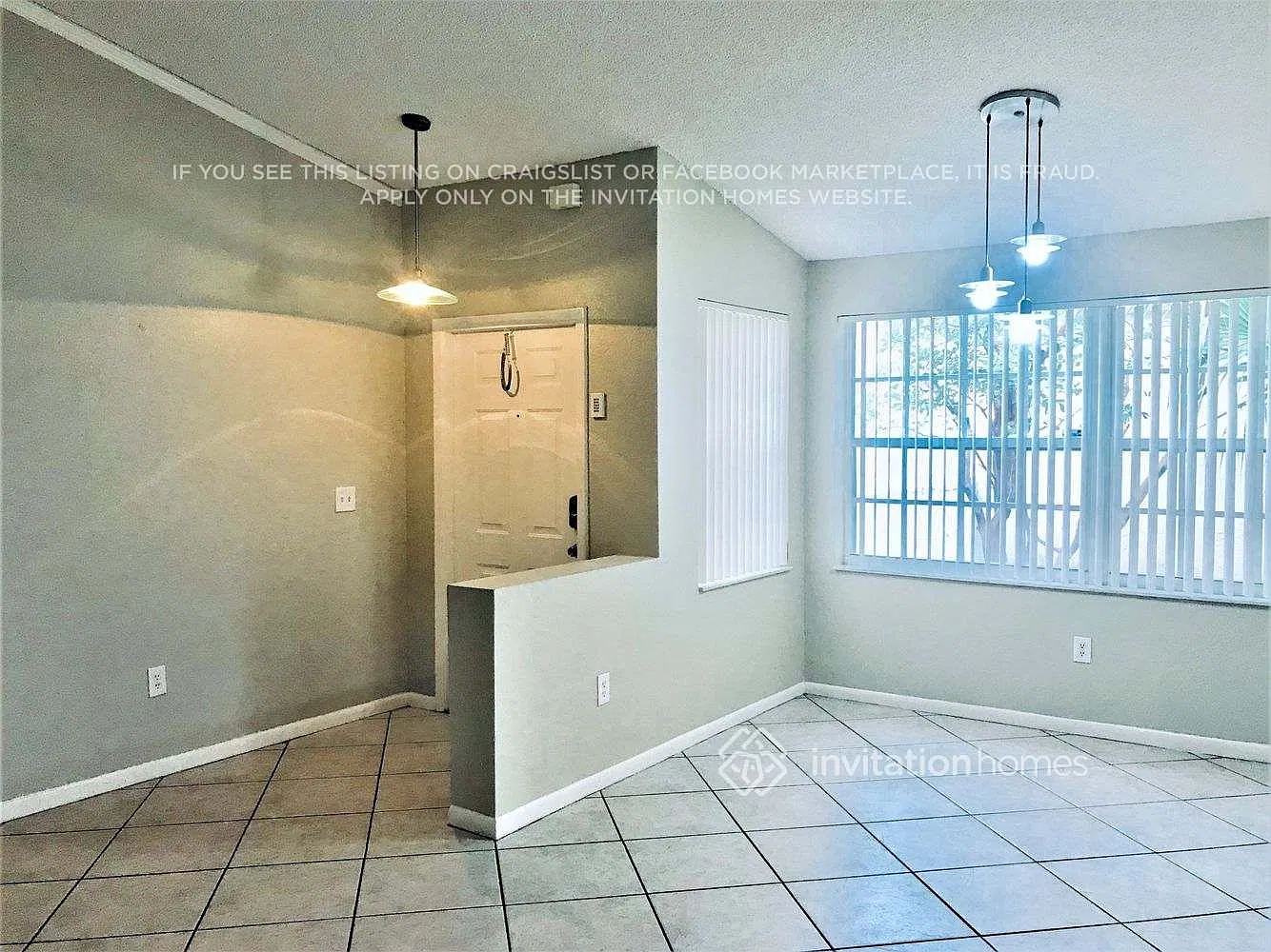 1552 NW 157th Ave Pembroke Pines, FL 33028 — Photo 2