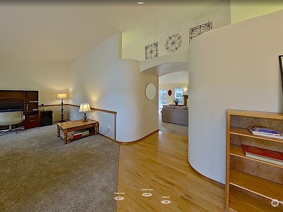 4th image of 7210 188th Street Ct E