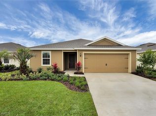 332 NE 30th Terrace Cpe, Coral, FL 33909