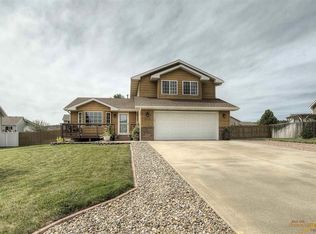 6905 Arcadia St, Summerset, SD 57718
