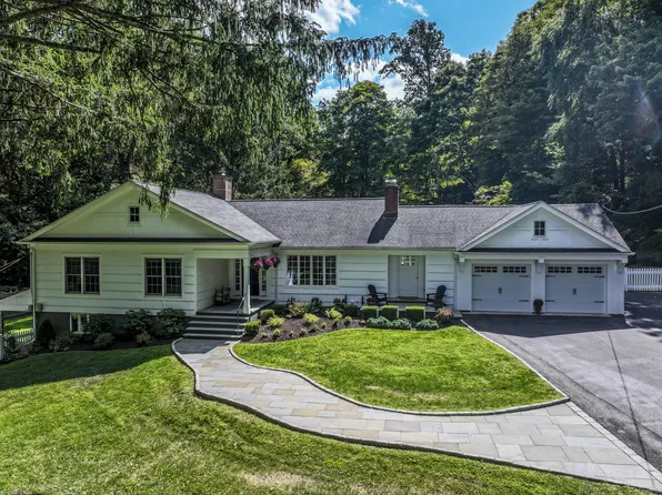 51 Silver Hill Road, Ridgefield, CT 06877
