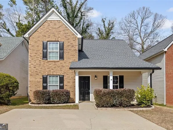 115 Twin Pines Ct, Dallas, GA 30132