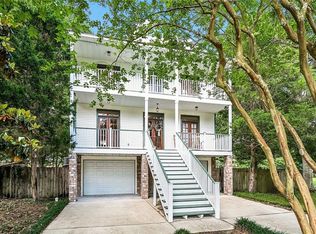 18120 Cusachs Dr, Covington, LA 70433