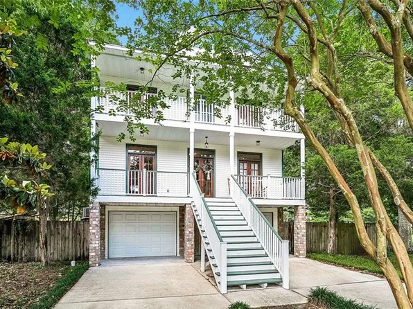 18120 Cusachs Dr, Covington, LA 70433