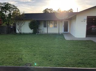 1418 Greenback Ln, Redding, CA 96003