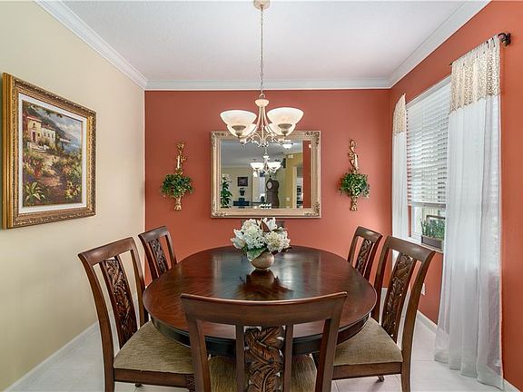 2nd image of 1540 SE Prestwick Lane #12