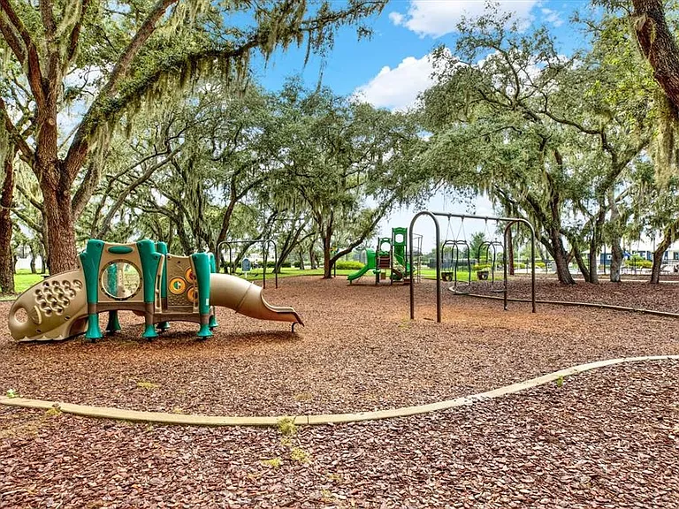 12813 Wildflower Meadow Dr — Photo 58