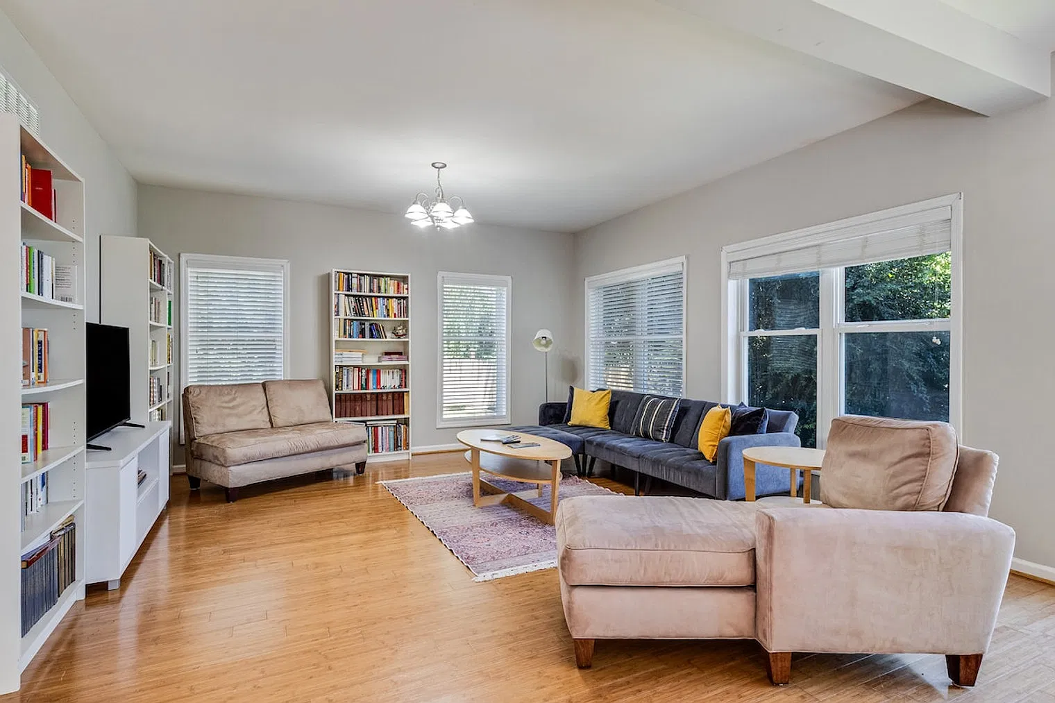 4 bed, 3.0 bath, $10,457 — Photo 4