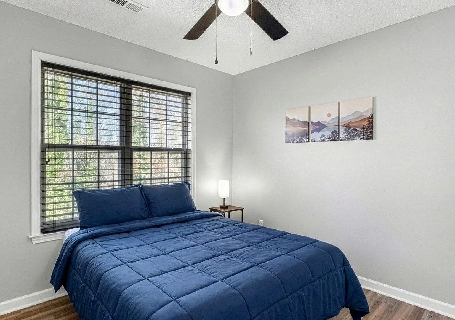 4 bed, 3.0 bath, 1700 sqft, $1,018 — Photo 1