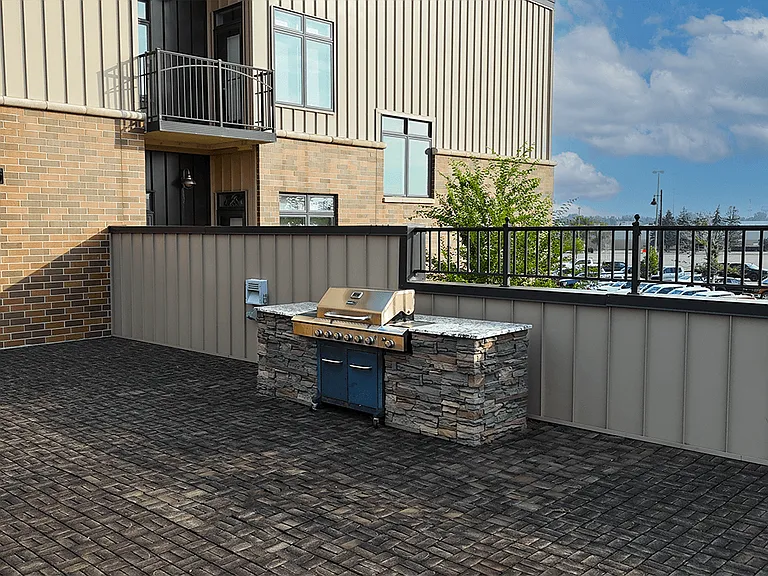 Outdoor Grilling Stations