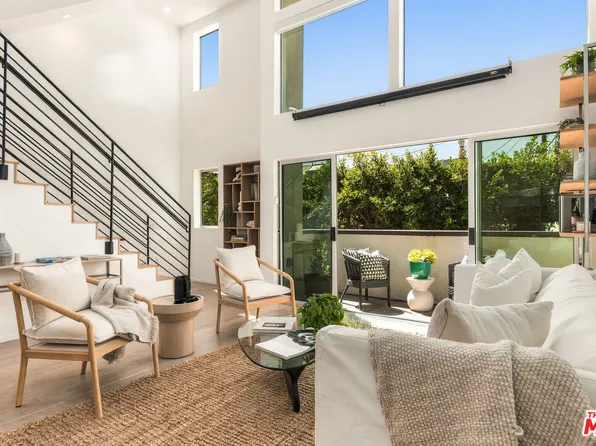 5411 W Wilshire Vista Ln, Los Angeles, CA 90019