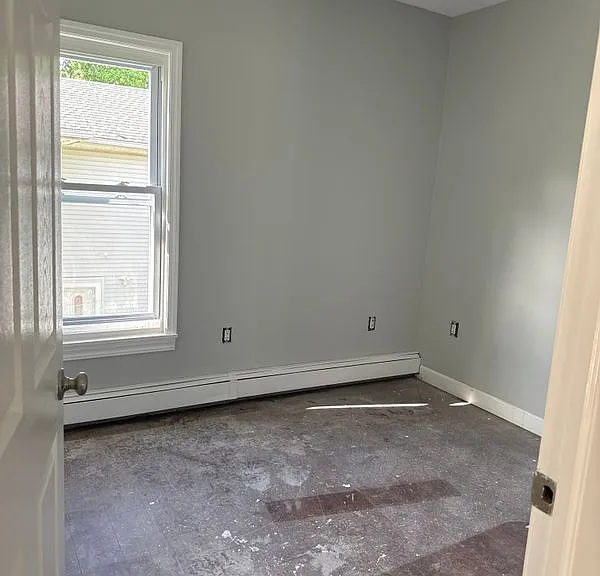 400 Greenwich Ave — Photo 6