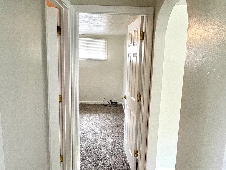 1704 S Lindell Dr — Photo 19