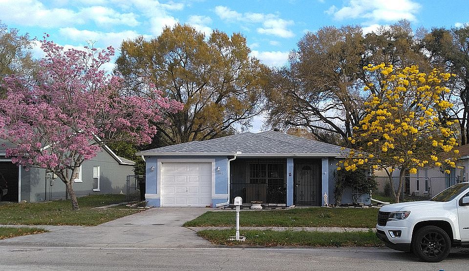 1st image of 1105 W Willow Pine Ct