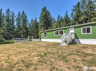 480 E Piper Trl, Oak Harbor, WA 98277