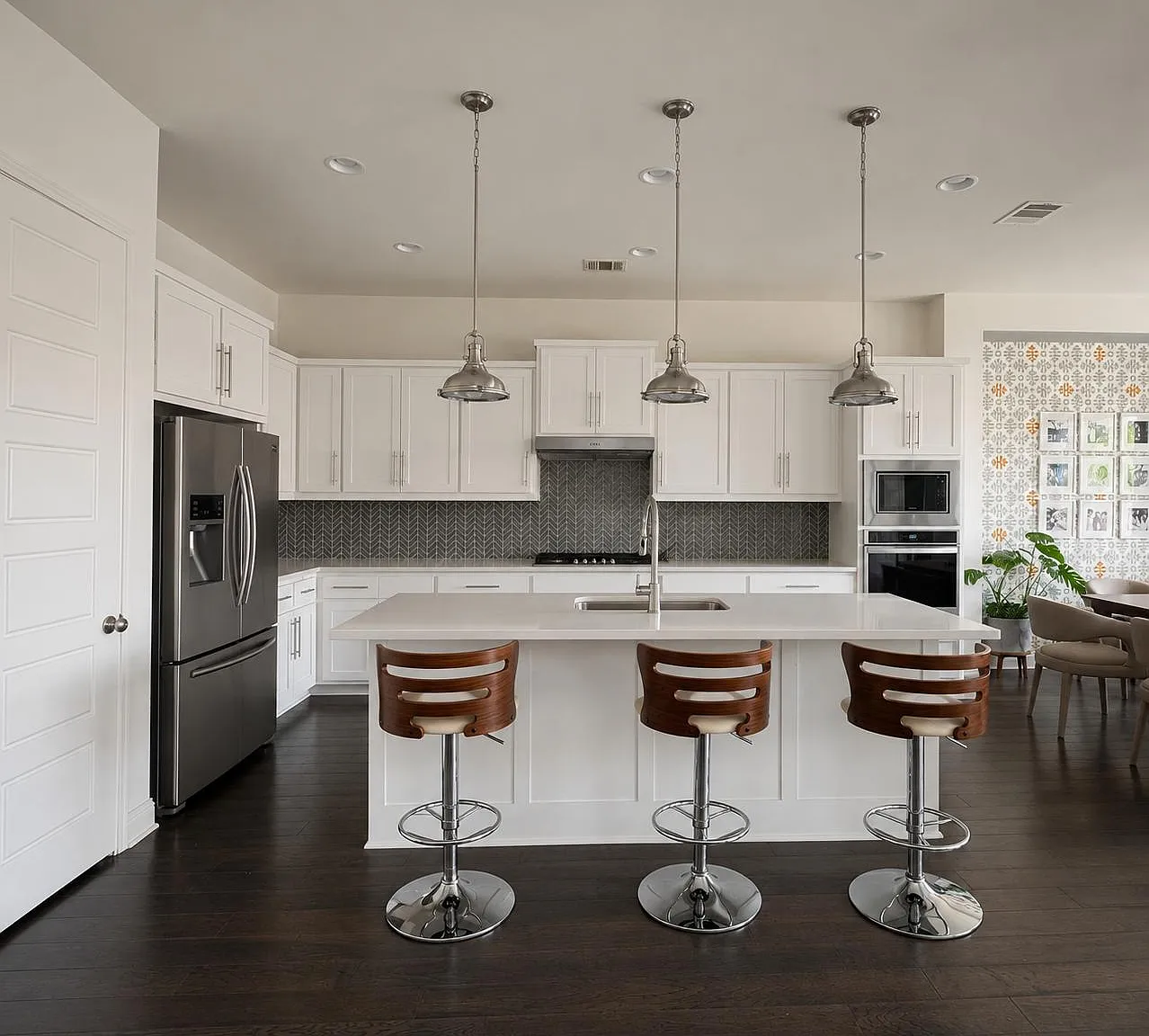 5 bed, 3.5 bath, 2920 sqft, $4,350 — Photo 4