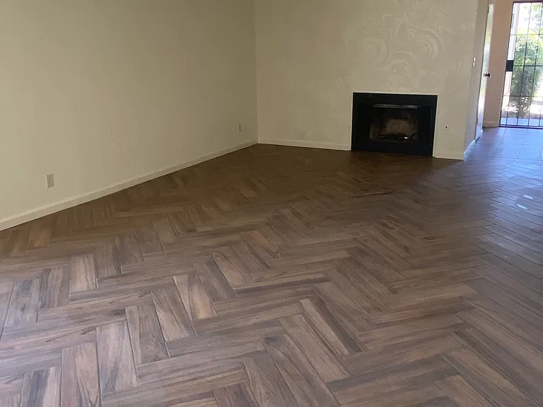 2237 Cherry Ln #102 — Photo 5