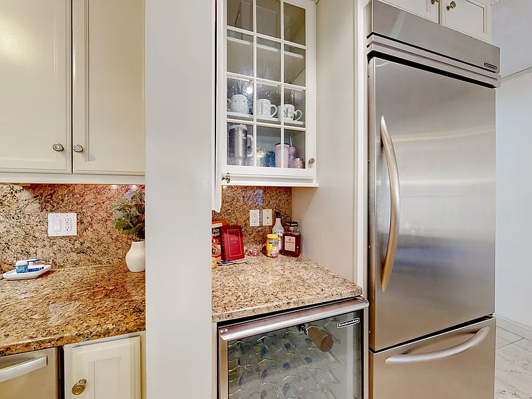 274 S Main St #26 — Photo 7
