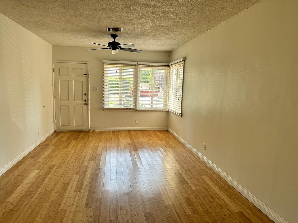 5015 Doman Ave Tarzana, CA, 91356 Apartments for Rent Zillow