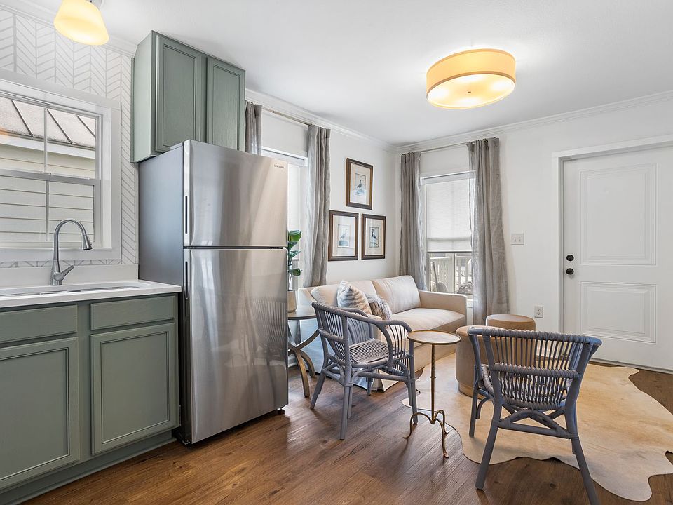 2nd image of 303 Delmas Ave #B