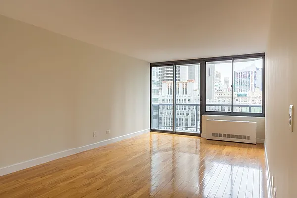 Rented by Stonehenge NYC LLC | media 2