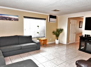 8627 Grape St, Los Angeles, CA 90002