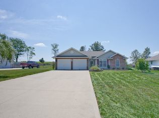 118 SW 95th Rd, Warrensburg, MO 64093
