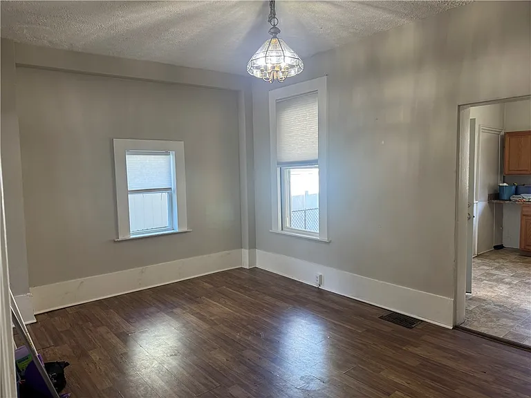 1732 Middle St — Photo 7