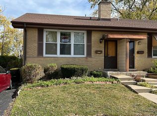 9439 Home Ave, Des Plaines, IL 60016