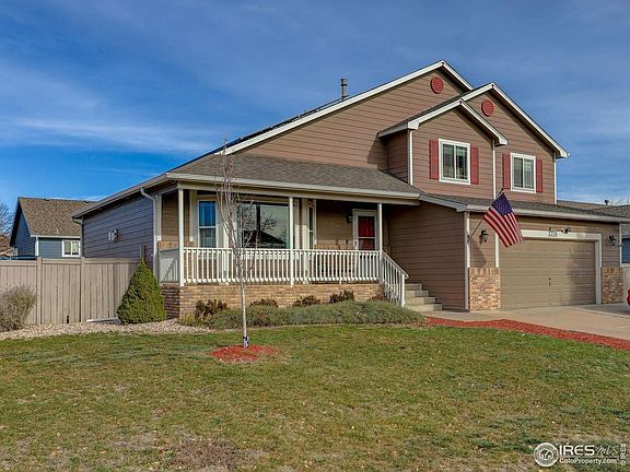 2nd image of 3328 Wild West Ln