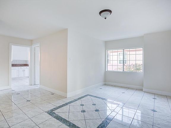 5th image of 11501 Medina Ct