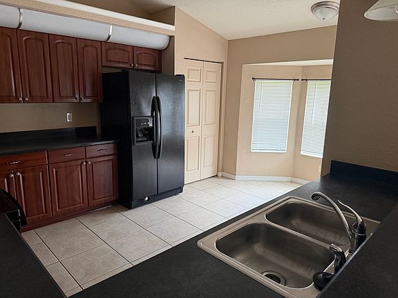 5th image of 9371 SE 108th Pl