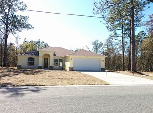 855 W Homeway Loop, Citrus Springs, FL 34434