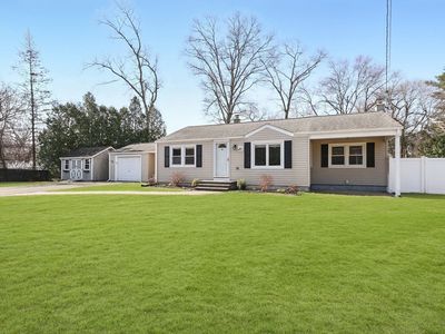 12 Hickory Pl, South Hadley, MA, 01075