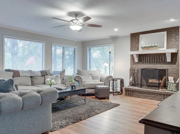 633 Private Road 7908, Hawkins, TX 75765